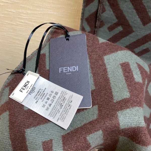 稀少フェンディ マフラー 偽物 スカーフ ウール インターシャ タッセル fep46875 - 画像 (3)