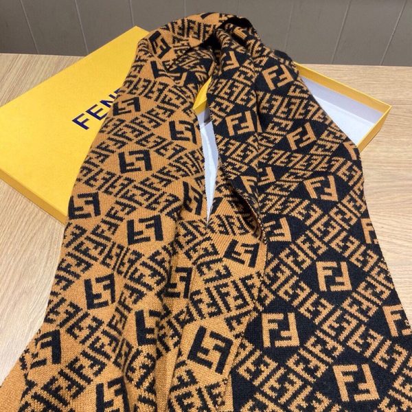 ☆超人気☆フェンディ マフラー 偽物 スカーフ ウール インターシャ タッセル fem76646 - 画像 (4)