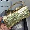 送料込バレンシアガ 偽物 クロコダイル型押し*HOURGLASS ハンドルバッグ S ban64547 - 画像 (4)