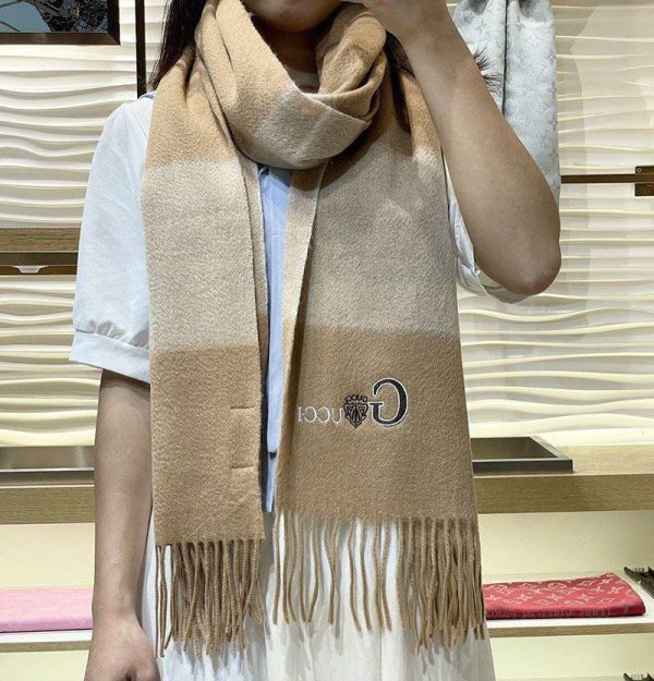 ★日本!!人気！グッチ グラフィックカシミヤスカーフ偽物 gug00965 - 画像 (9)