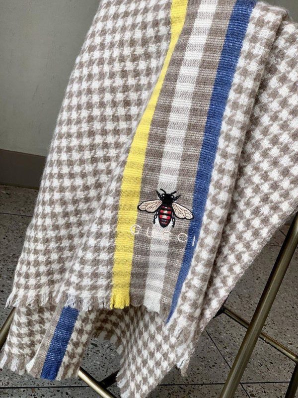 最安値挑戦 グッチ 千鳥柄 コピー カシミヤスカーフ gud30913 - 画像 (6)