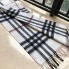 【日本未発売】バーバリー 偽物 クラシック カシミヤ チェック マフラー Baz83709 - 画像 (5)