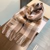 【日本未発売】バーバリー コピー クラシック カシミヤ チェック マフラー Bad06108 - 画像 (4)