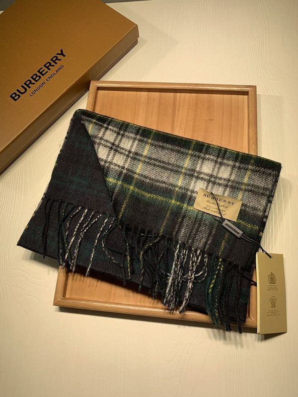 送料込バーバリー リバーシブル チェック カシミアスカーフ 偽物 Bah16936 - 画像 (2)