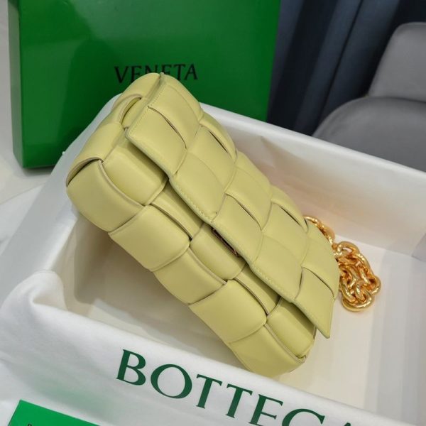 《大人気》ボッテガヴェネタ ザチェーン カセット コピー レザー製クロスボディバッグ bos33934 - 画像 (5)