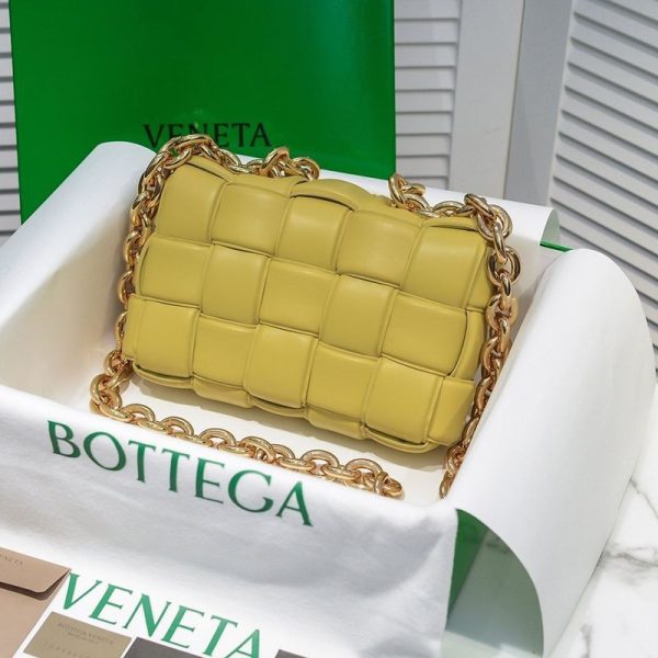 大人気！ボッテガヴェネタ ザチェーン カセット 偽物 レザー製クロスボディバッグ boa02082 - 画像 (2)