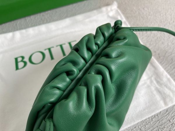 ☆超人気☆ボッテガヴェネタ コピー ミニ ザポーチ レザー製ミニクラッチバッグ bos47083 - 画像 (5)