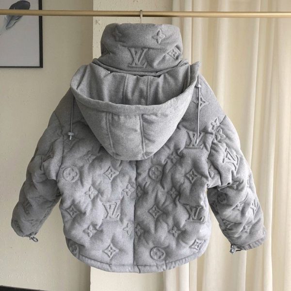 完売必至 ルイヴィトン偽物☆モノグラム ボーイフッド パファ ジャケットvuj94417 - 画像 (2)