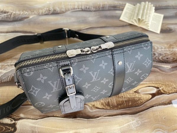 大人気!!新色 ルイヴィトン シティ キーポル モノグラム エクリプス バック M45936 - 画像 (5)
