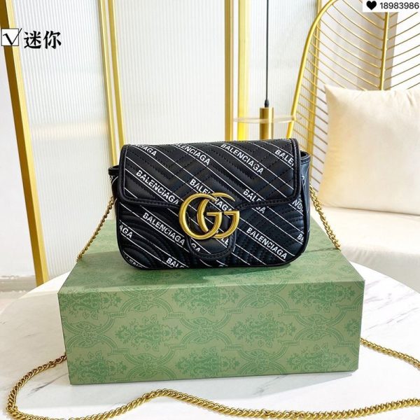 一目惚れ♪グッチ バレンシアガ 偽物〔GGマーモント〕ザ ハッカー プロジェクト スモールバッグ gue18199 - 画像 (2)