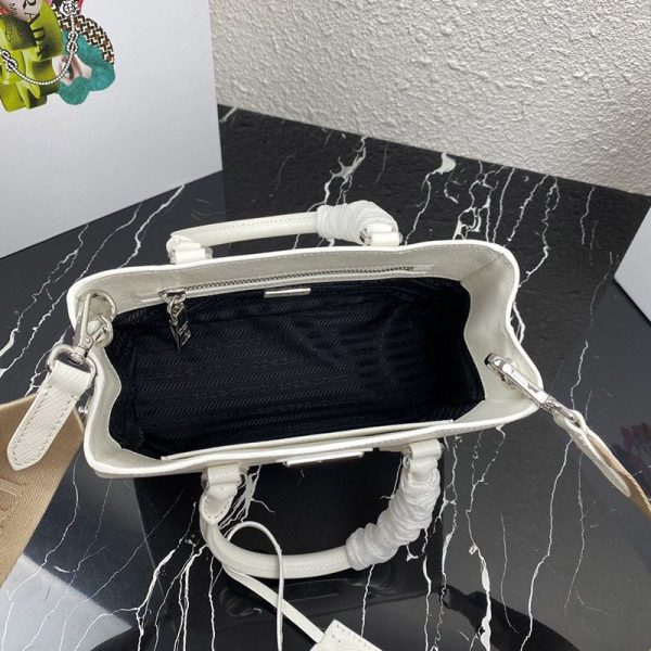超話題!完売人気 プラダ ショルダーバッグ 偽物3way pul00965 - 画像 (8)