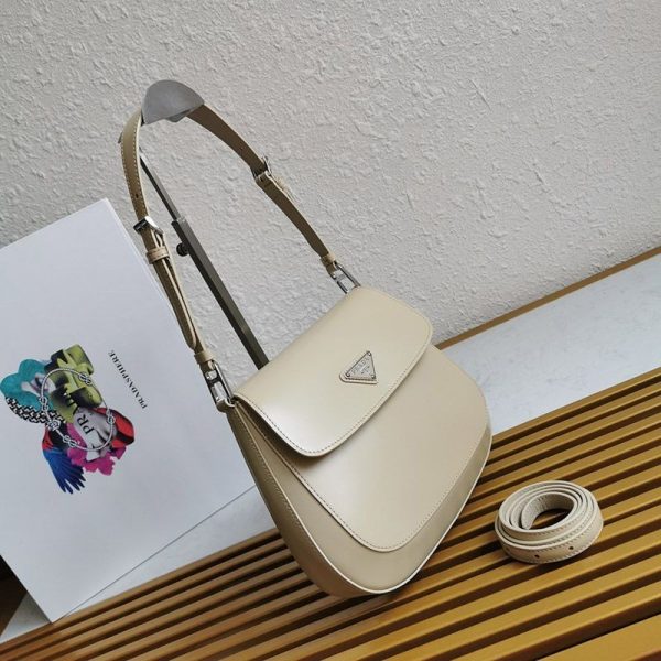 ★日本!!人気！プラダ★フラップ付きクレオショルダーバッグ 偽物 puf06475 - 画像 (2)