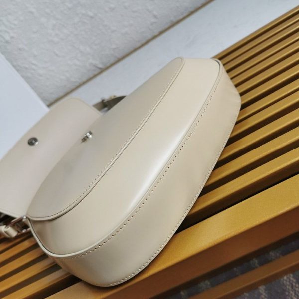 ★日本!!人気！プラダ★フラップ付きクレオショルダーバッグ 偽物 puf06475 - 画像 (8)