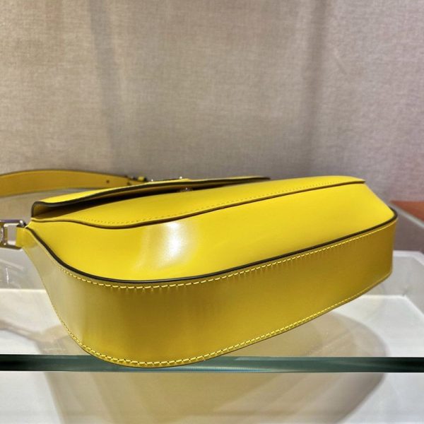 《大人気》プラダ★フラップ付きクレオショルダーバッグ 偽物 puy98195 - 画像 (6)