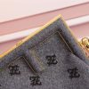 セール新作フェンディ ファースト コピー ミディアム ベージュフランネル バッグ 刺繍 fei65960 - 画像 (6)