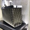 大人気！フェンディ ピーカブー コピー エックストート FFキャンバス バッグ fez34622 - 画像 (4)