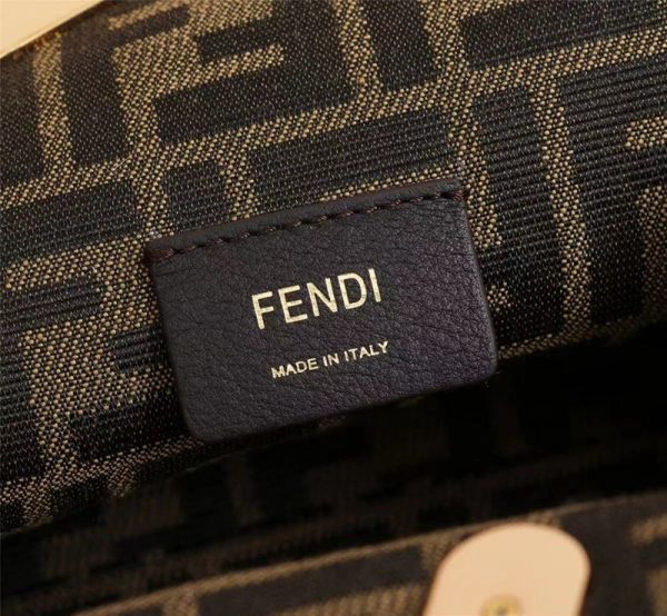 【日本未発売】フェンディ コピー ファースト スモール シープスキンバッグ fek00335 - 画像 (8)