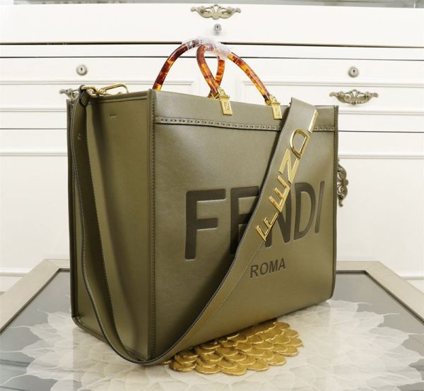 春もの新作フェンディ サンシャイン コピー レザーショッパーバッグ fem54463 - 画像 (4)