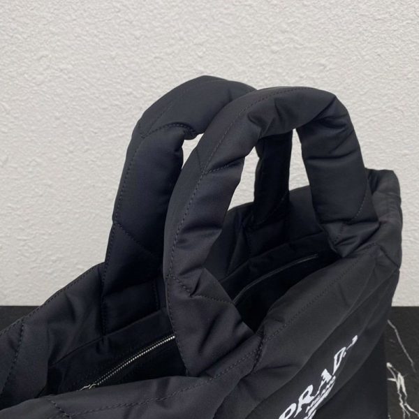 一目惚れ♪プラダ パデッド リナイロン 偽物トートバッグ Re Nylon★雑誌付録 プラダ バッグ very puh73084 - 画像 (7)