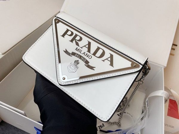 大人気!!新色 プラダレザーショルダーバッグ 【追跡付】 pum25599 - 画像 (5)