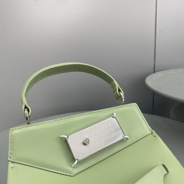 21-22AWメゾンマルジェラ Snatched 偽物 スモールスナッチト ハンドバッグ Maa63834 - 画像 (5)