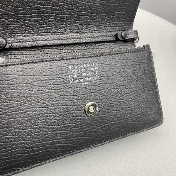 ★日本!!人気！メゾンマルジェラ レザー チェーン ウォレット 偽物 ショルダーバッグ Max63337 - 画像 (6)