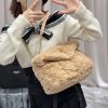 超希少！サンローラン ショルダーバッグ コピー ルル パファー スモール メリノシャーリング Sax06473 - 画像 (5)
