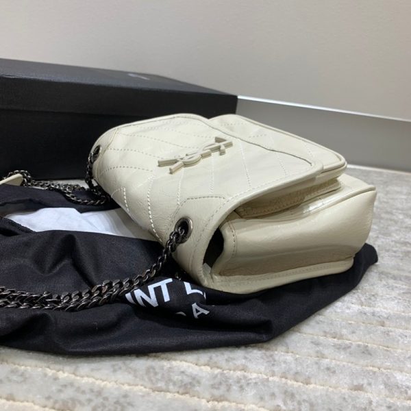 超話題!サンローラン 偽物 ニキ ミディアム クリンクルヴィンテージレザー 2モデル Saj86862 - 画像 (5)