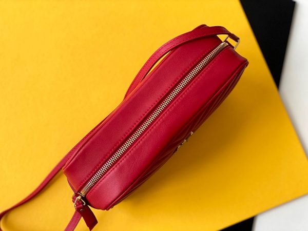 定番サンローラン ショルダーバッグ コピー☆ルー キルティングレザー カメラバッグ Sau62591 - 画像 (6)