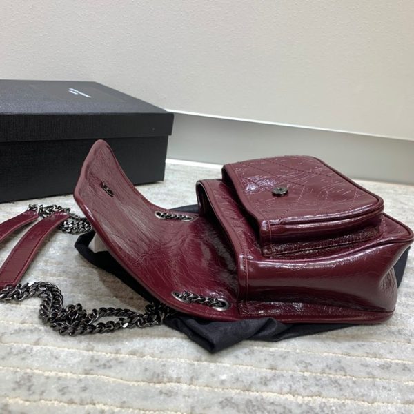 21AW新作サンローラン ショルダーバッグ 偽物 ニキ ミディアム クリンクルヴィンテージレザー 2モデル 6331580EN04100 - 画像 (6)