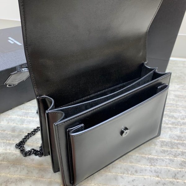 21AW新作サンローラン ショルダーバッグ コピー サンセット ミディアム バッグ クロコ エンボス 442906DND0J9207 - 画像 (8)