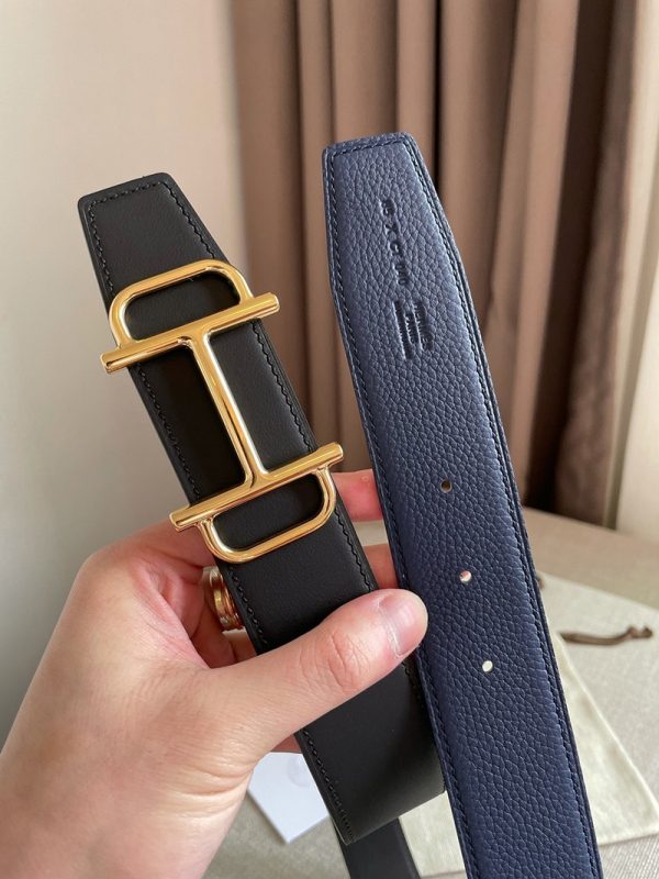 【日本未発売】【エルメス ベルト コピー】ロイヤル リバーシブル レザー ベルト 32 mm H075394CAAX075 - 画像 (3)