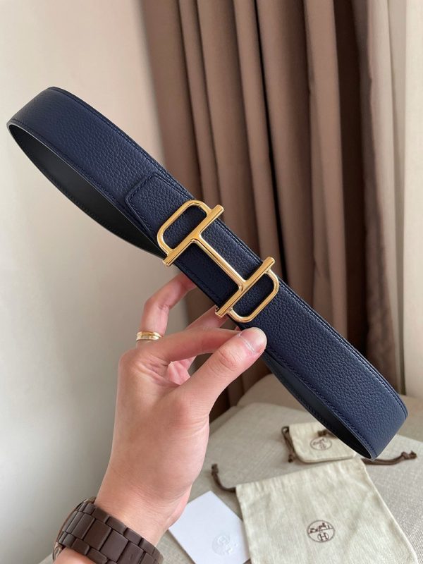 【日本未発売】【エルメス ベルト コピー】ロイヤル リバーシブル レザー ベルト 32 mm H075394CAAX075 - 画像 (8)