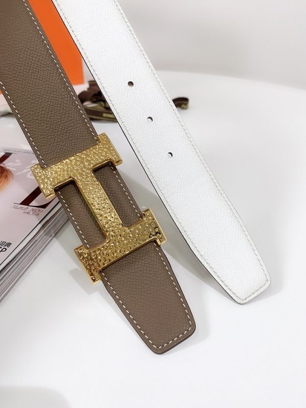 目を惹くカラーエルメス Hベルト コピー☆ベルトバックル ミニ コンスタンス リバーシブルベルト38mm erz13300 - 画像 (6)