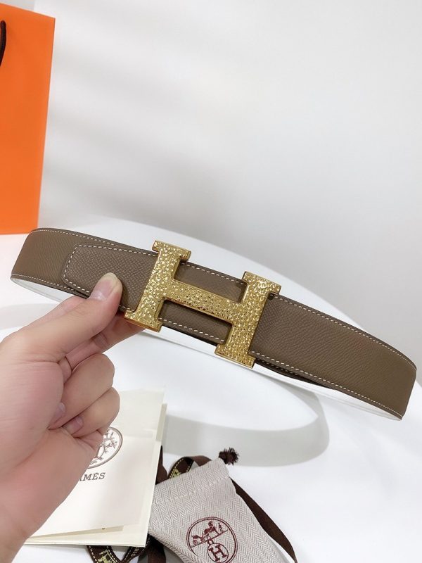 目を惹くカラーエルメス Hベルト コピー☆ベルトバックル ミニ コンスタンス リバーシブルベルト38mm erz13300 - 画像 (8)
