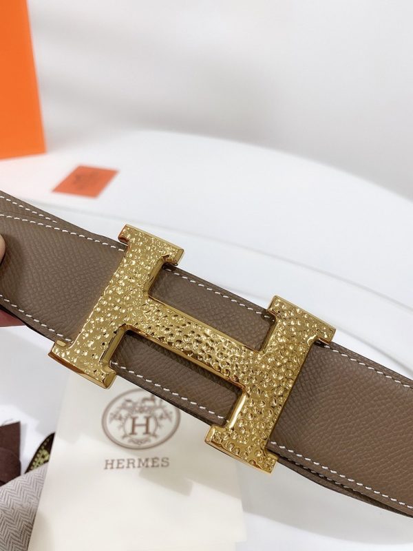 目を惹くカラーエルメス Hベルト コピー☆ベルトバックル ミニ コンスタンス リバーシブルベルト38mm erz13300 - 画像 (9)