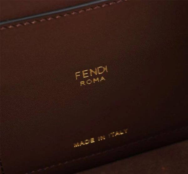 希少色フェンディ ウェイ レザー バッグ 偽物 fea70794 - 画像 (8)