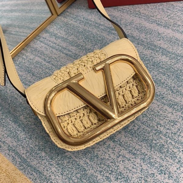 ヴァレンティノ VEE レザー クロスボディバッグ偽物 ショルダーバッグVua95646 - 画像 (9)