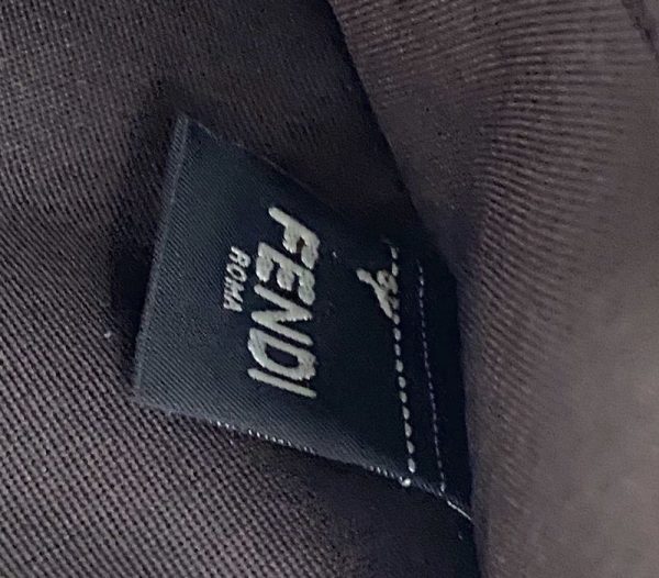 ★日本!!人気！フェンディ ピーカブー エックストート 偽物 FFウール バッグ fez95363 - 画像 (7)
