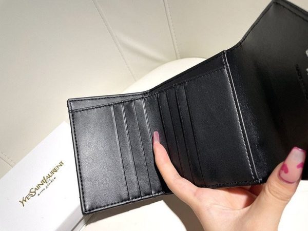 大人気!!新色 サンローラン☆待望の3つ折りミニ財布 コピー Sai99401 - 画像 (9)