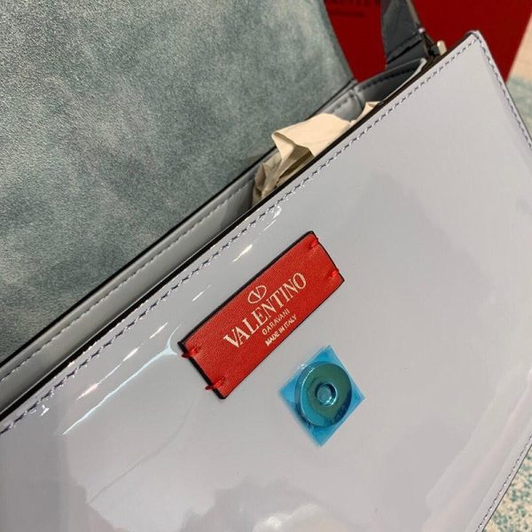 ヴァレンティノ ショルダーバッグ VEE レザー クロスボディバッグお洒落に♪ Vus27920 - 画像 (9)