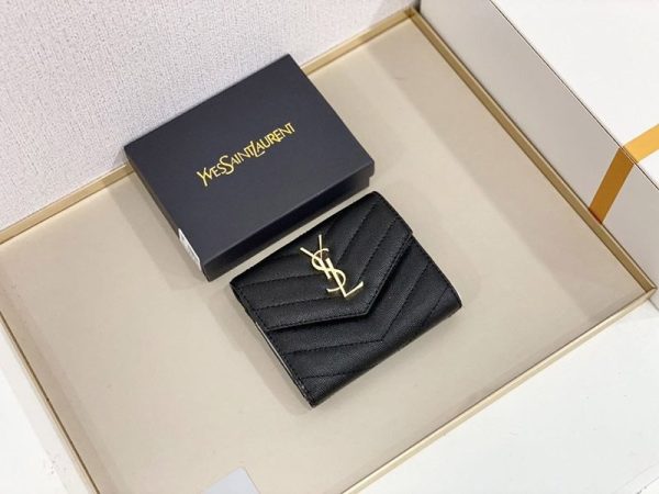 目を惹くカラー サンローラン☆待望の3つ折りミニ財布 偽物 Saw01566 - 画像 (4)