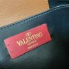 人気 ヴァレンティノ SUPERVEE Vロゴ カーフスキン ハンドバッグ  世界中で大人気！ Vux86292 - 画像 (10)