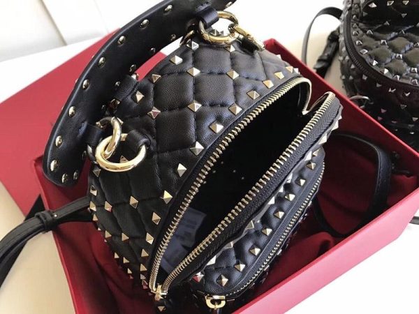 21AW新作 ヴァレンティノ 偽物VALENTINO GARAVANI◎SPIKE.IT バックパックミニ Vun26505 - 画像 (7)