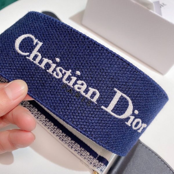 ★日本!!人気！CHRISTIAN ディオール 偽物 キャンバスベルト 65mm den65979 - 画像 (8)