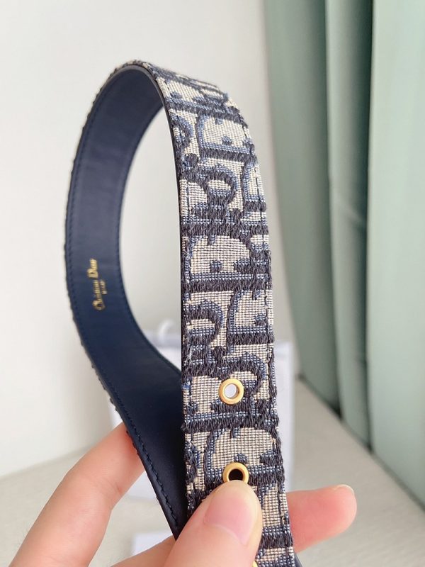 超話題!ディオール ベルト コピー 30 montaigne リバーシブル 30mm dek80620 - 画像 (7)