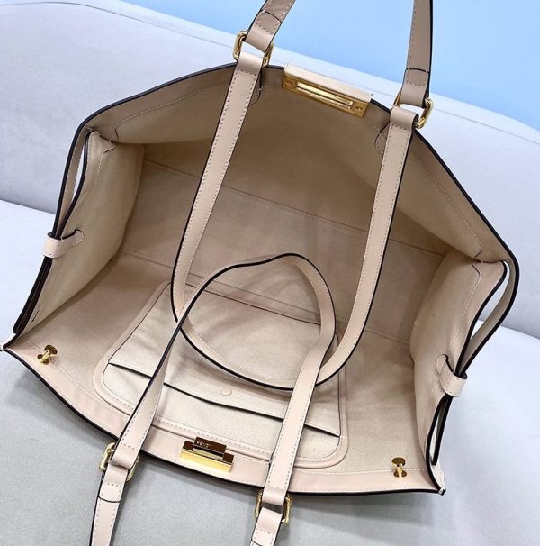 人気No1フェンディピーカブー エックストート 偽物 FFウール バッグ fet52350 - 画像 (8)