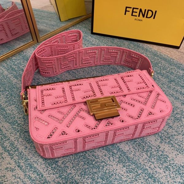 日本未入荷フェンディ バゲット キャンバス バッグ コピー/刺繍 feu38678 - 画像 (9)
