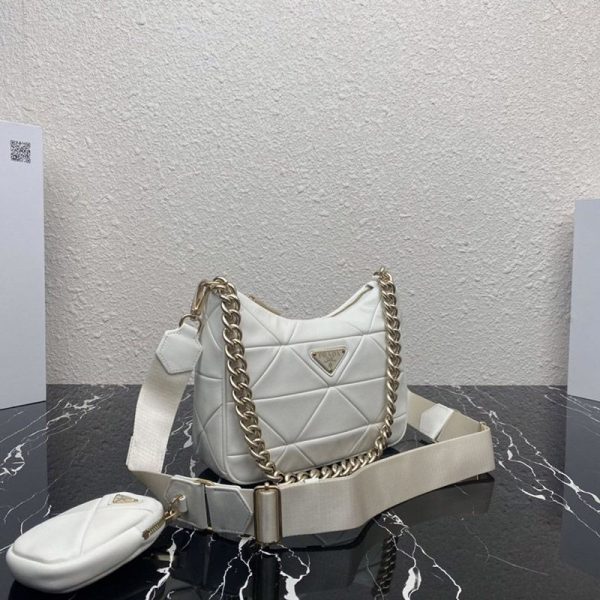 大人気!!新色プラダ 偽物トライアングルロゴ付き シープファー ショルダーバッグ pur05387 - 画像 (3)