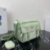 超話題!プラダ 軽量ナイロンショルダーバックスーパーコピー♪ puh65249 - 画像 (2)